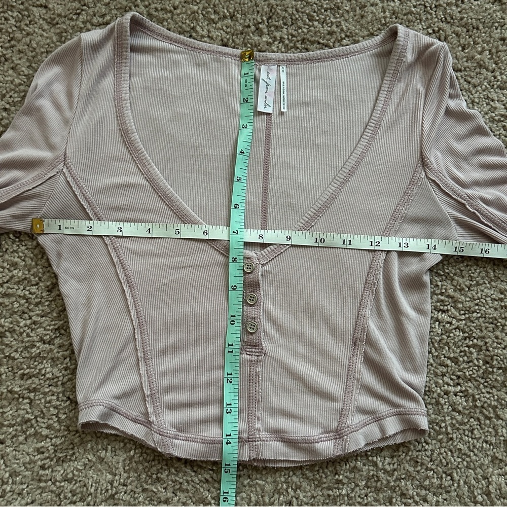 Urban Outfitters Out From Under Mauve Long Sleeve Button Front Crop Top Medium - Picture 8 of 9